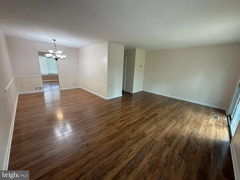 12457 Andover Ct — Photo 9