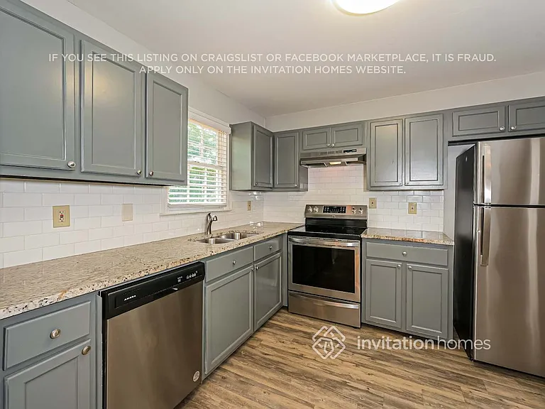 2390 Hinton Rd — Photo 7