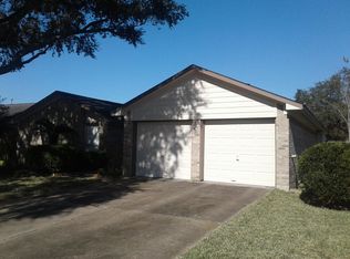 331 Capehill Dr, Webster, TX 77598