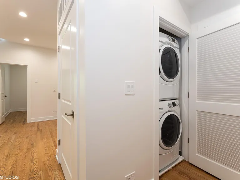 5031 N Winchester Ave #2 — Photo 9