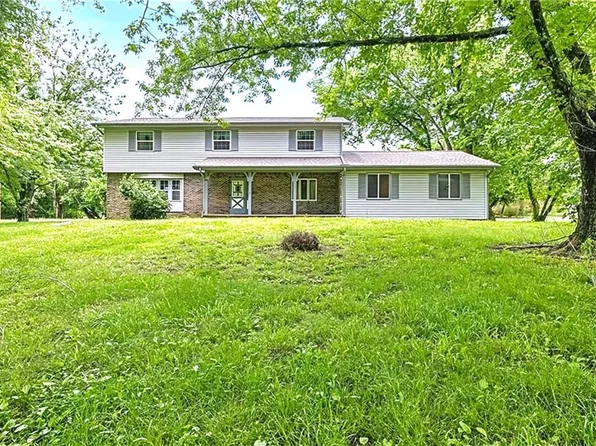 1173 S 220th St, Pittsburg, KS 66762