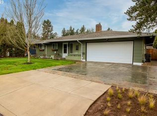 14251 SE Harrison St, Portland, OR 97233