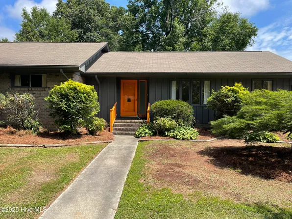 1106 Parkside Drive NW, Wilson, NC 27896
