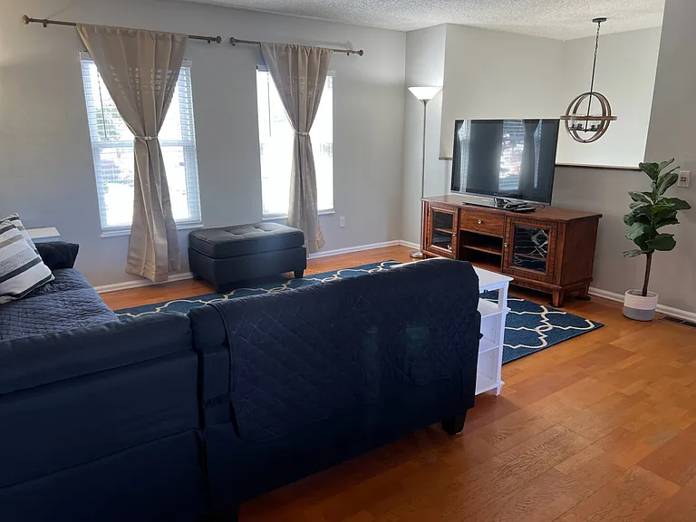Keystone Cir — Photo 32