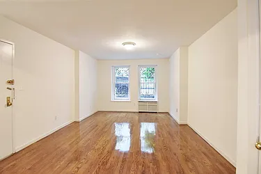 62 East 66th Street, #1F
