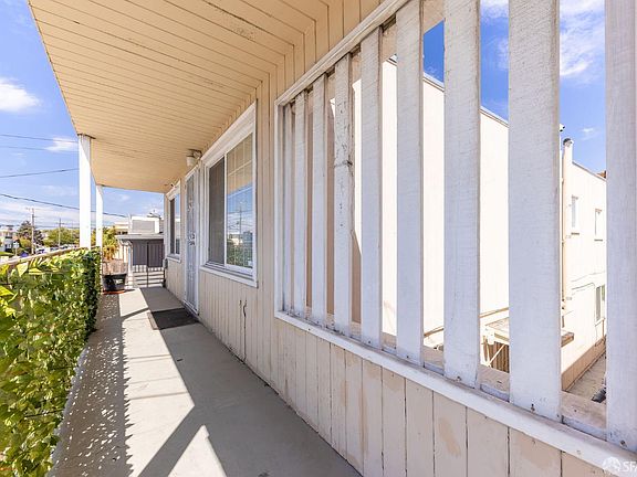 3rd image of 316 31st St