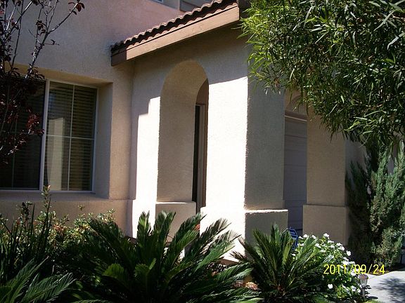2nd image of 40631 La Salle Pl