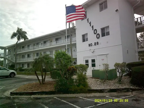 11100 86th Ave APT 307, Seminole, FL 33772