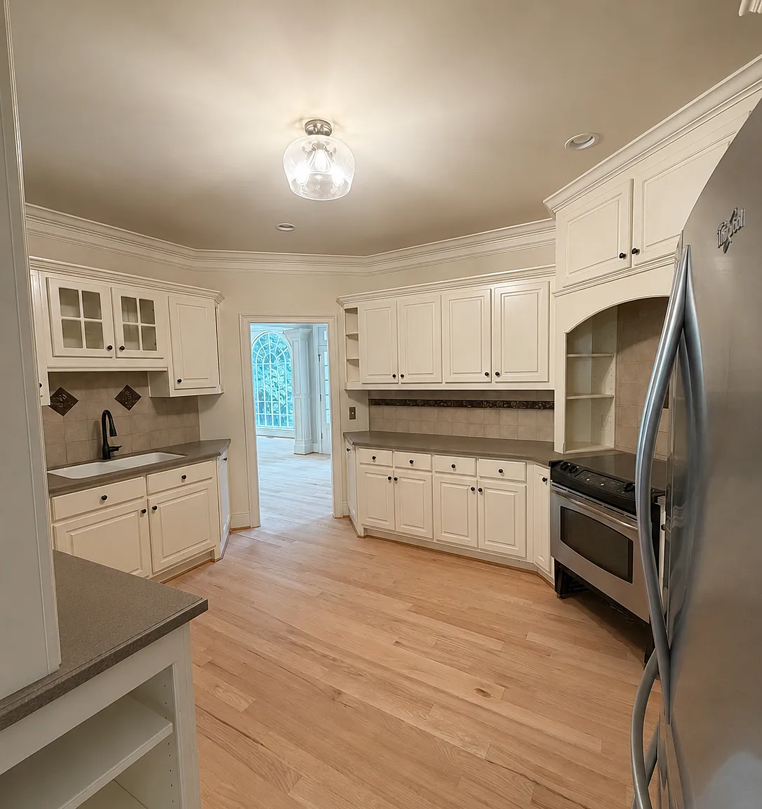 3 bed, 3657 sqft, $3,850 — Photo 4