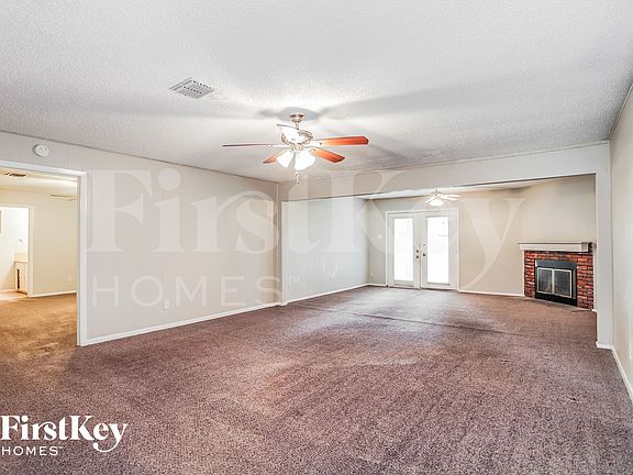 2nd image of 8002 Larkspur Dr