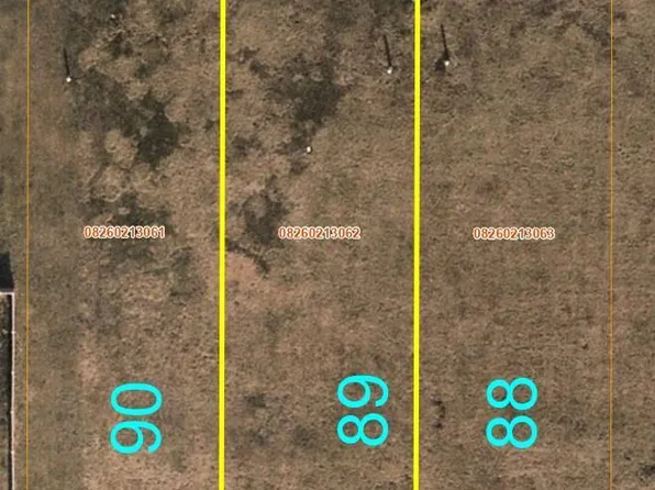 2052 Camrose Green St, Belleville, IL 62220