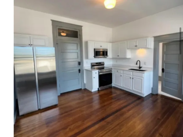 206 S Washington St #B, Neosho, MO 64850