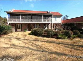 1711 Thompson Ln, Little Rock, AR 72223