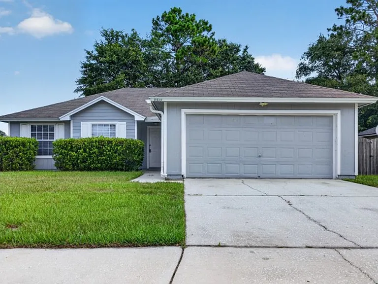 8519 Blazing Star Ct — Photo 4