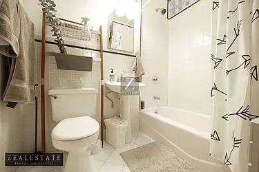 Rented by ZealEstate Group Inc