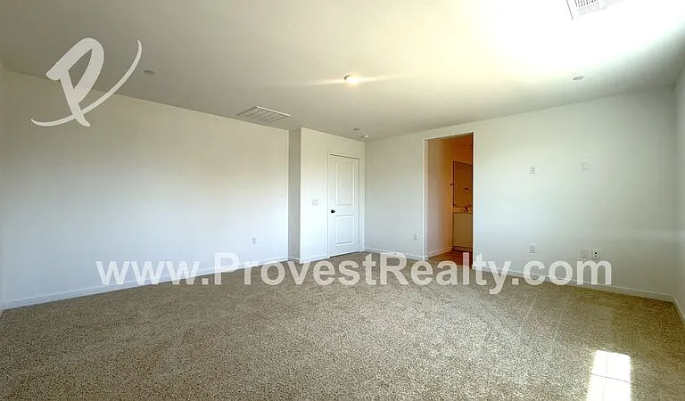 8792 Newcastle Ave — Photo 13