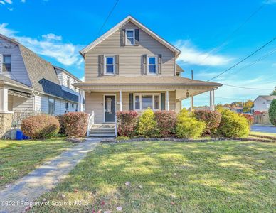 615 Oak St, Old Forge, PA, 18518
