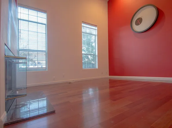 2457 Barry Ave APT 2, Los Angeles, CA 90064