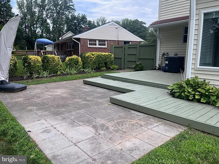 5350 Ravensworth Rd — Photo 84