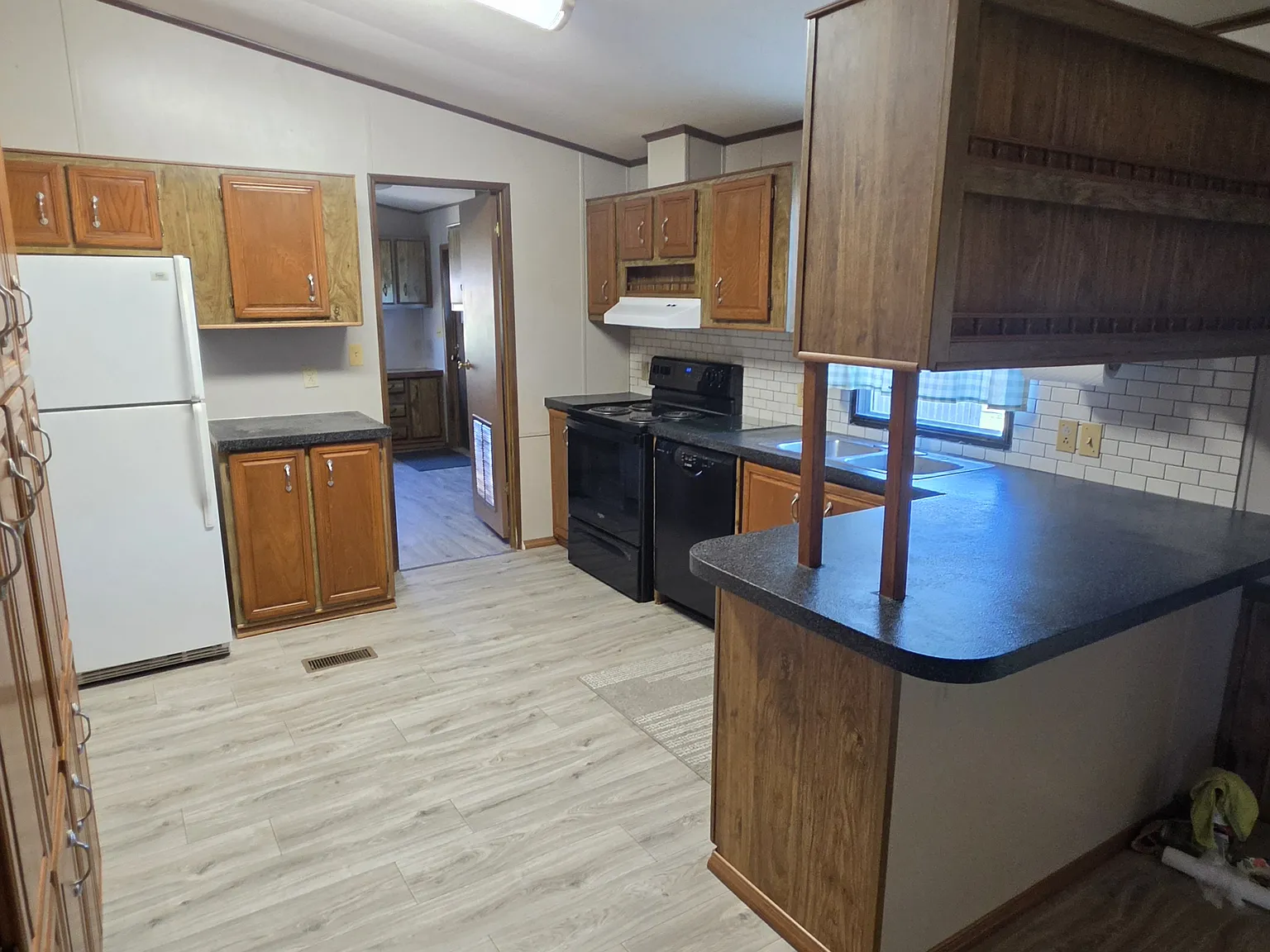 638 Hoosier Ln — Photo 1