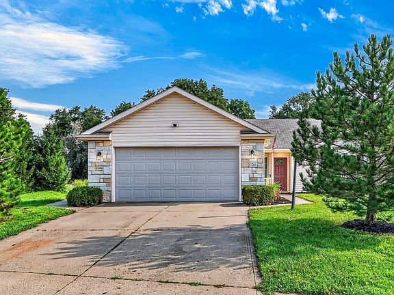 4th image of 1265 Virginia Ct