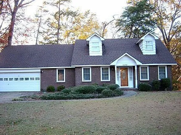1432 Farmington Rd, Birmingham, AL 35235