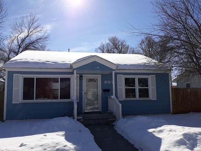 1st image of 907 W Fremont Ave