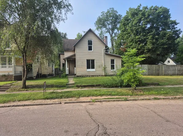 111 W Garfield Ave, Elkhart, IN 46516