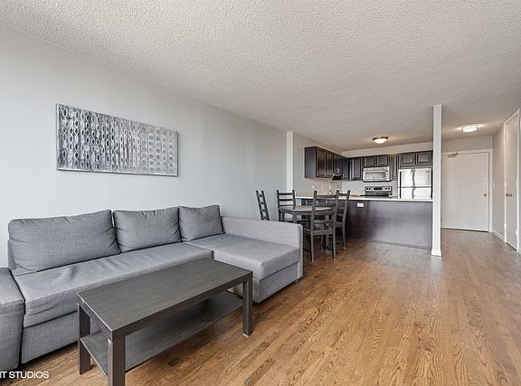 4th image of 2754 N Hampden Ct APT 1907