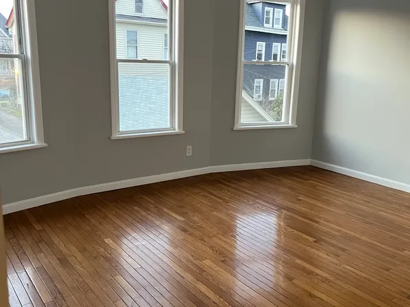 59 Stuyvesant Ave Floor 2, Kearny, NJ 07032