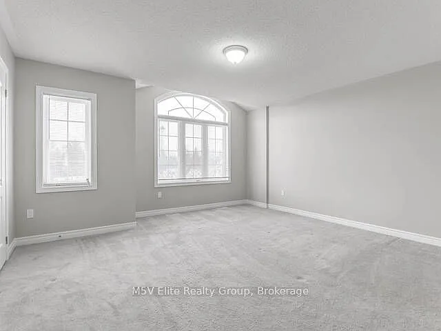 863 Cook Cres — Photo 19
