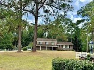 109 Crestline St, Evergreen, AL 36401