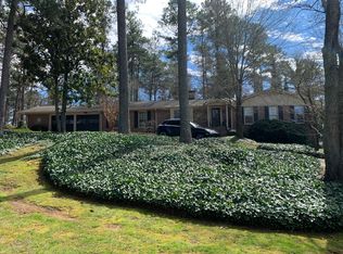 4261 Fairgreen Dr, Marietta, GA 30068