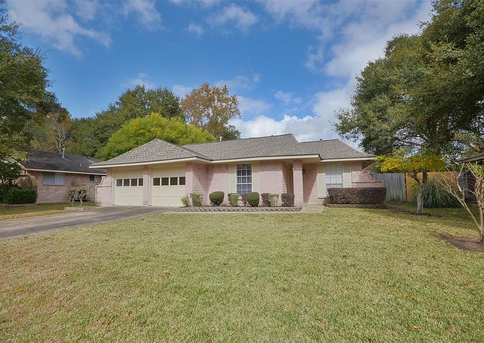 1st image of 2519 Longleaf Pines Dr