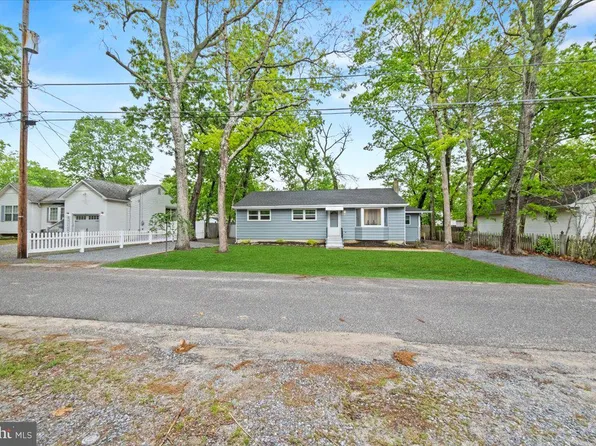 12 Heather St, Browns Mills, NJ 08015