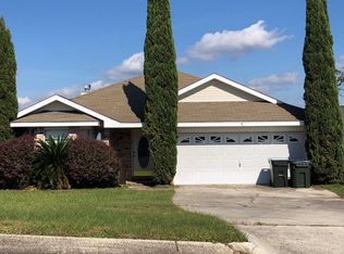 8 Jazz Pl, Pensacola, FL 32505