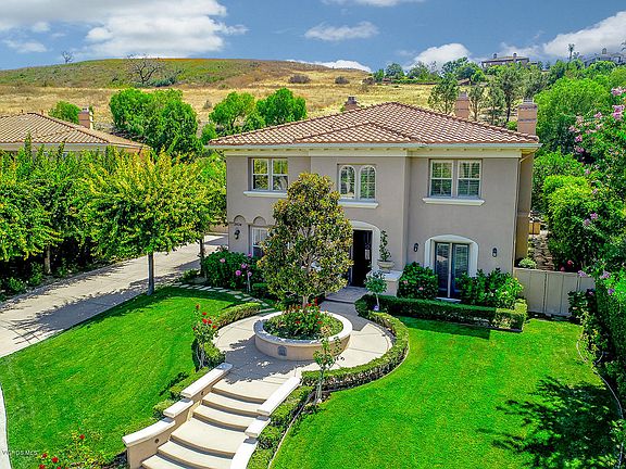 2nd image of 2824 Dewdrop Pl