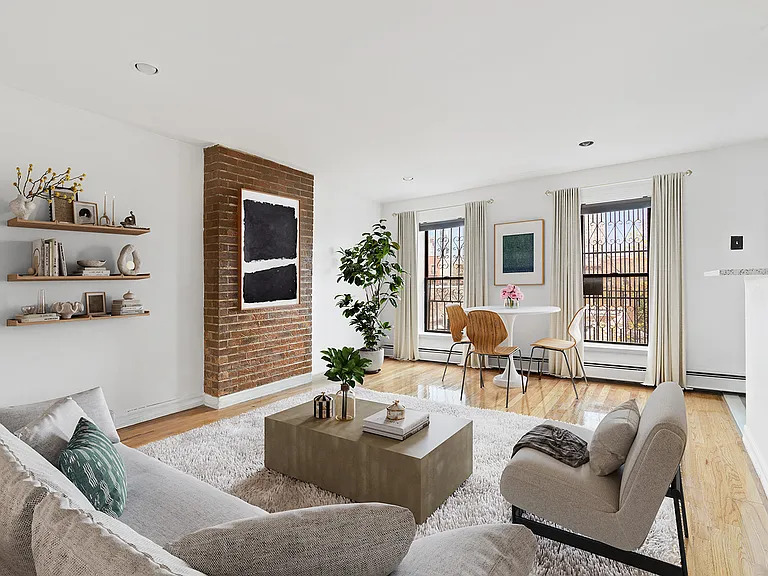 615 Warren St #3 — Photo 1
