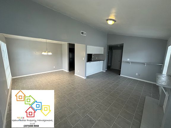 4th image of 604 Marigny Cir Unit A