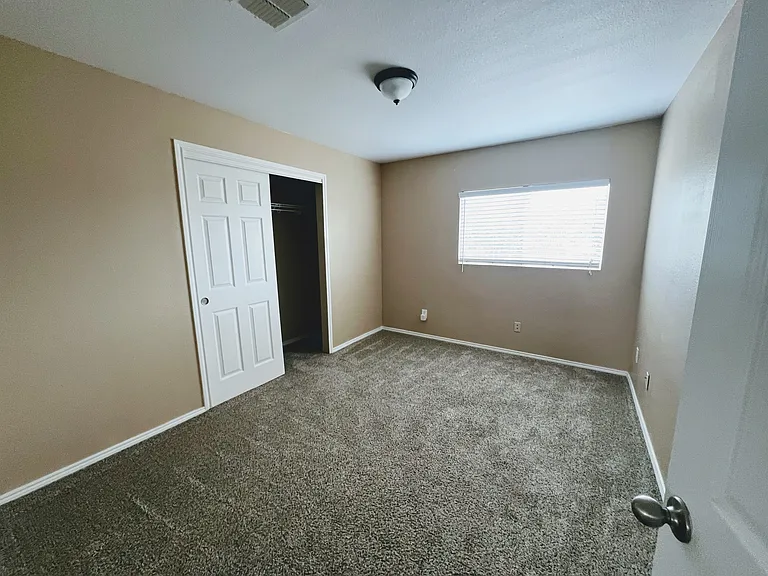 3803 Ponderosa Bnd — Photo 13
