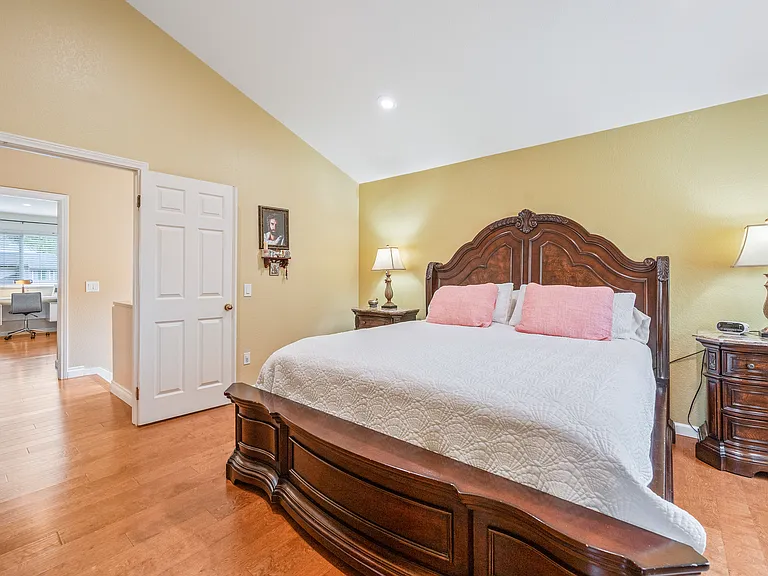 6711 Xana Way — Photo 43
