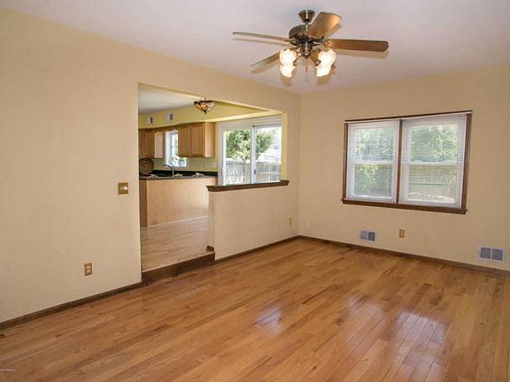 5th image of 112 Joanna Dr