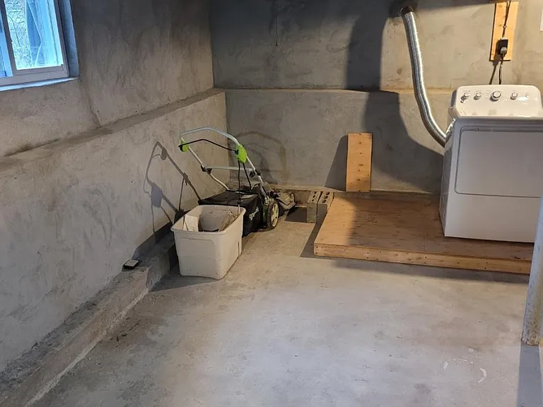45 Cottage St #2 — Photo 14