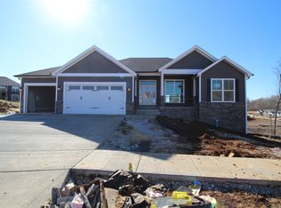 8007 Crestview Ct, Georgetown, IN 47122