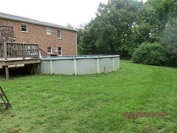 5th image of 71 Cassell Dr
