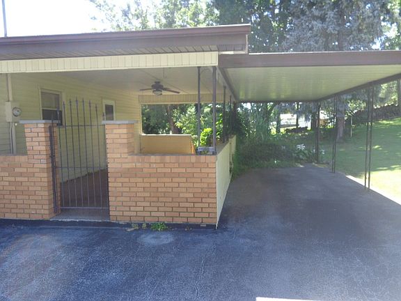 2nd image of 209 Linda St #1
