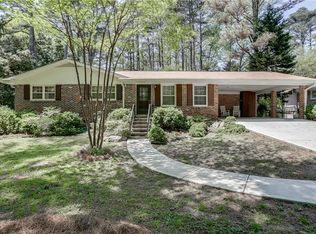474 Horseshoe Cir, Lilburn, GA 30047