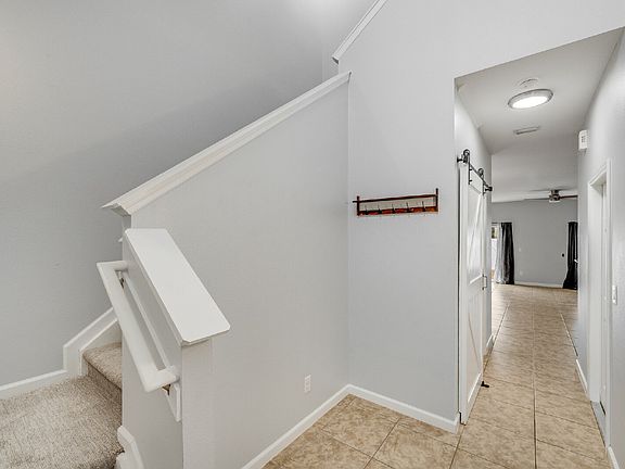5th image of 2545 Revolution St Unit 101