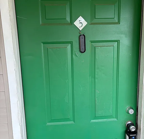 2348 Horne Ave #5 — Photo 7