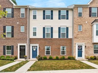 1670 N Eckert Ln, Akron, OH 44313